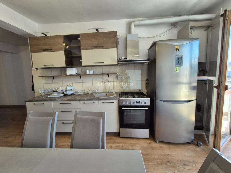 De închiriat – Apartament spațios 3 camere, zona Tomis 2 - 6