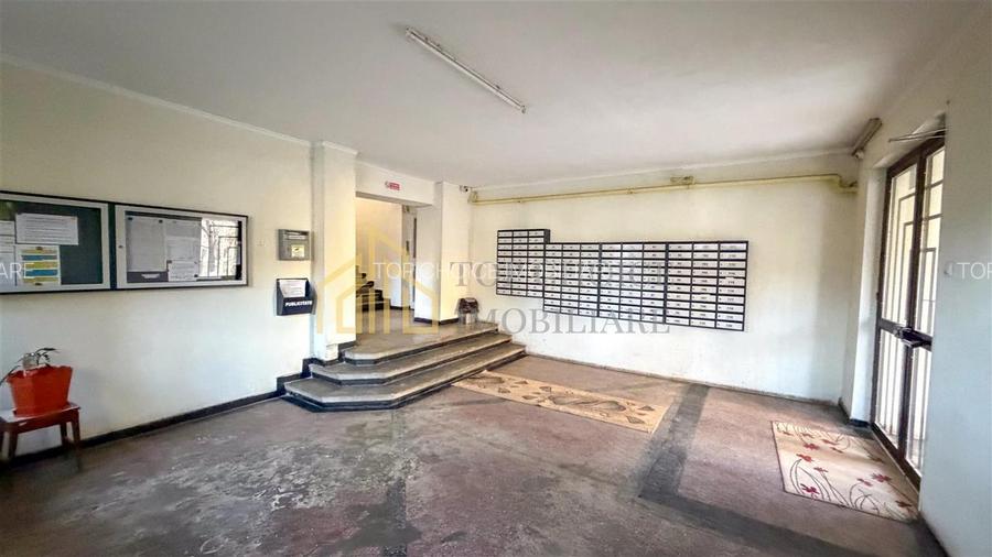 GARSONIERA FOARTE SPATIOASA 42MP - BLOC 1985 - LANGA UTCB TEI - 23