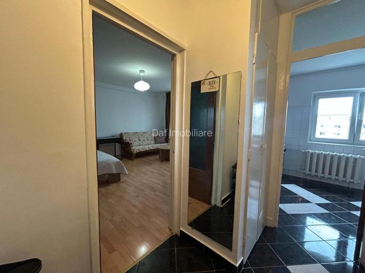 390euro-Studio 42mp -Unirii-OctavianGoga - 12