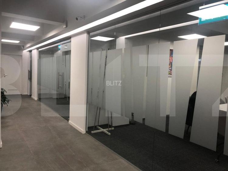 Etaj open space, ultramodern, in cladire clasa A. - 17