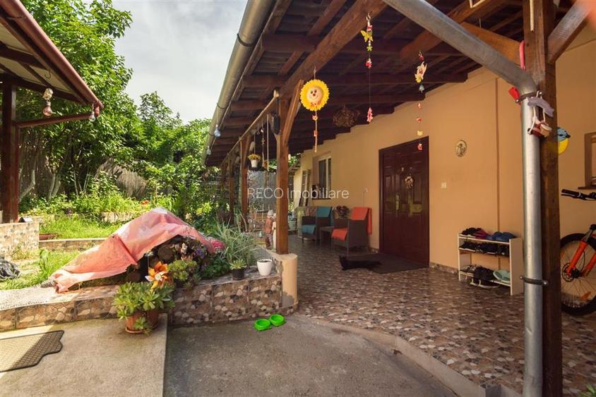 RECO Casa singur in curte, zona Centrala - 10