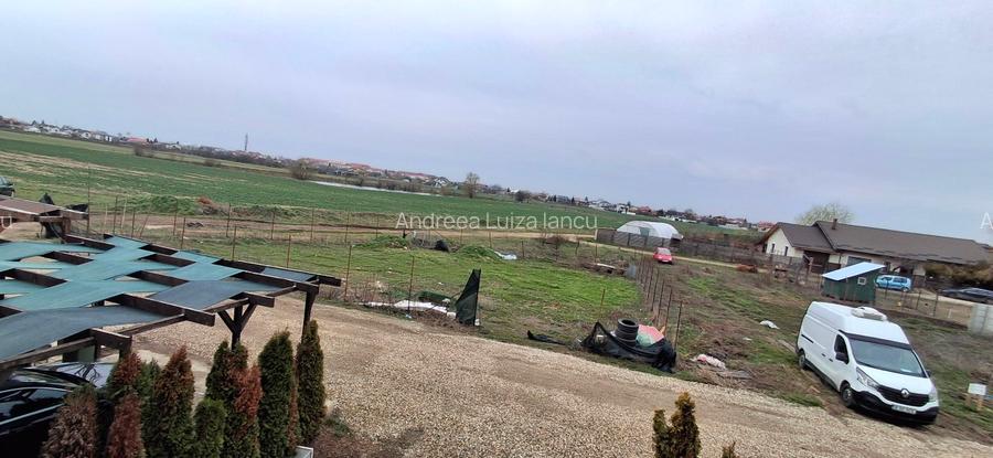 Vand teren  429 mp Cornetu utilitati la poarta - 3
