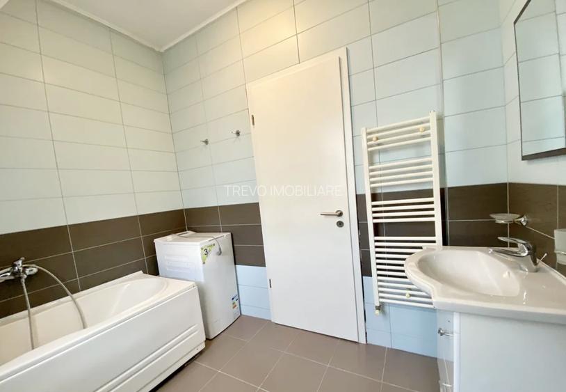 Apartament cu 3 camere, 80 mp, parcare, zona Piata Engels - 7