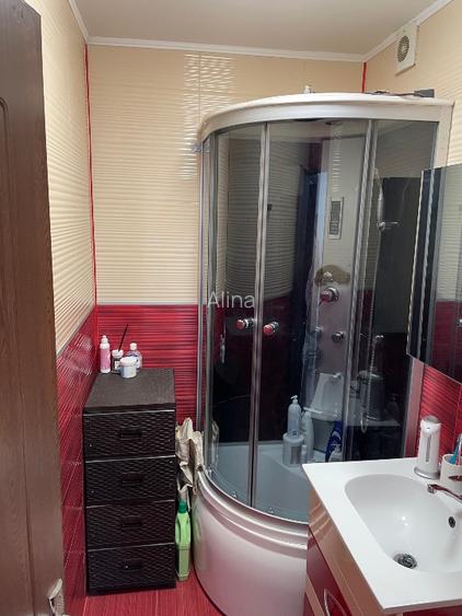  Proprietar , Apartament 3 camere semidecomandat Petre Ispirescu,la cheie - 12