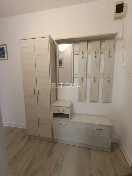 Apartament cu 2 camere, decomandat, zona Tatarasi - 5