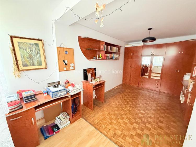 Apartament cu 2 camere tip B de vanzare pe str. Splaiul Crisanei  - 8