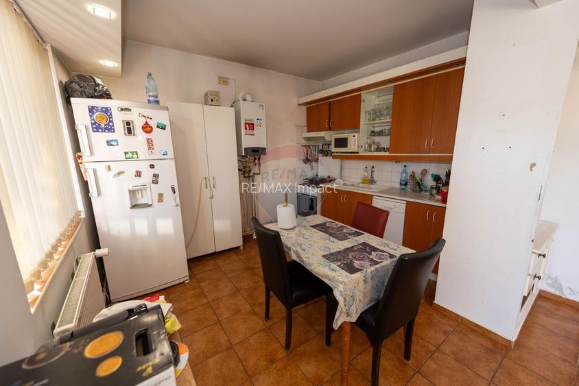 Casa cu 4 camere de vanzare Domnesti - 9