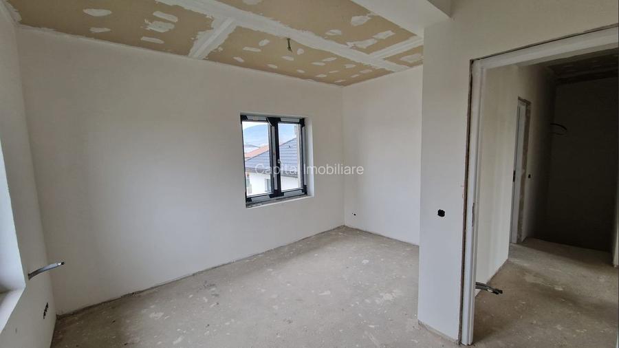 Casa de vanzare, 4 camere,Sasar, Baia Mare - 11