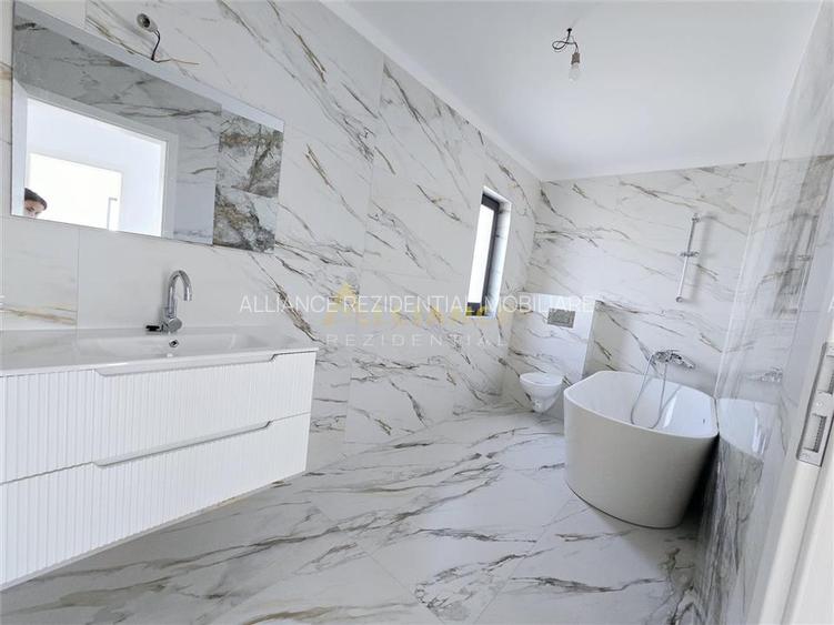 Vila mediteraneana - 4 camere - 2 bai - beci- 455mp teren - incalzire pardoseala - 7