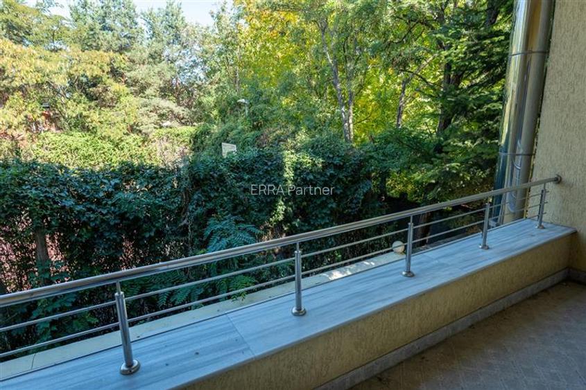 Vila cu piscina.Iancu Nicolae. Exclusivitate. - 12