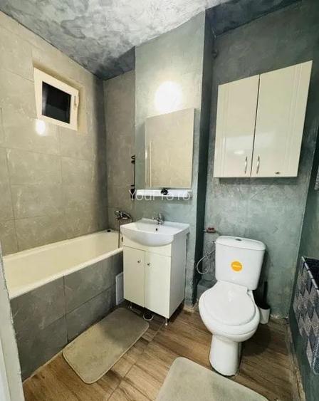 Renovat Spatios Noul Mall - 3