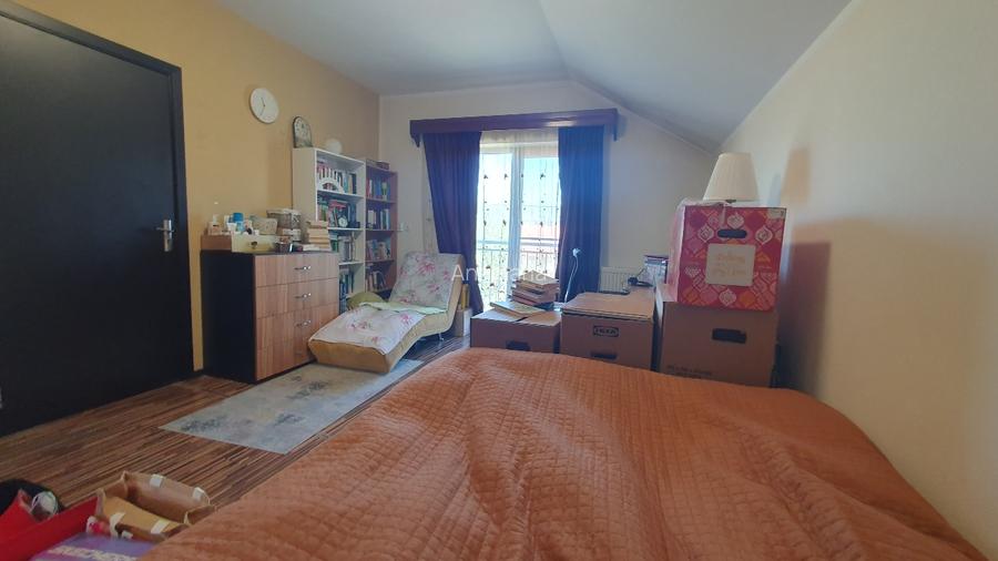 Proprietar vând casă individuală pe colț în zonă liniștită - 11