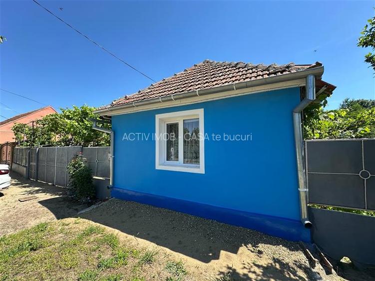 Casa Cocheta, Locuibila imediat,  cu Gradina si Curte,1500mp., Com.Birda. - 23