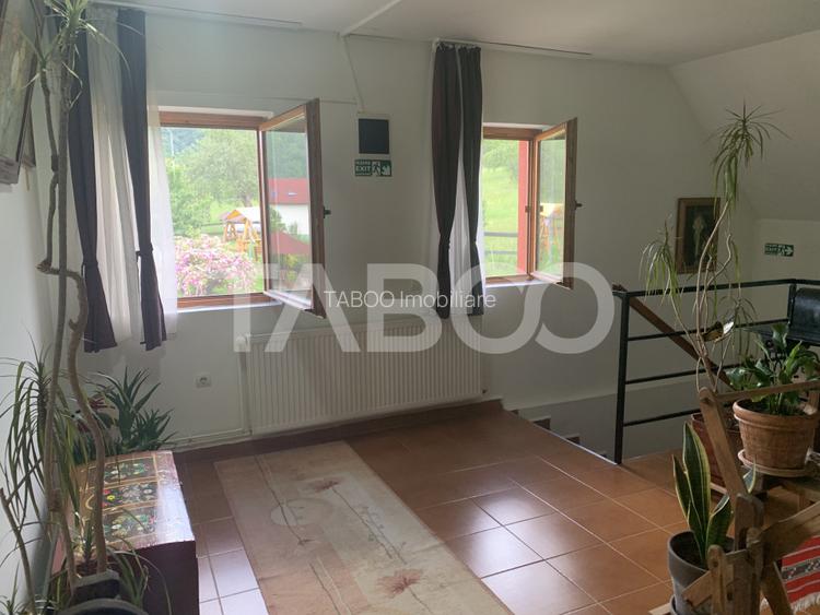 EXCLUSIVITATE Pensiune 9 camere 615 mpu 3600 mp teren in Fantanele - 36