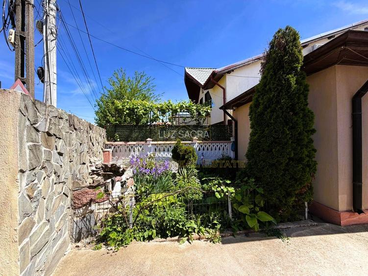 Vanzare Casa Individuala pe Parter, Curte 640 mp - 17