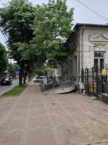 Spatiu ultracentral Tecuci/ Actual sediu BCR