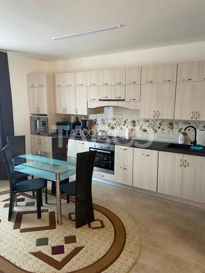 2 Case individuale moderne renovate 500 mp teren de vanzare Sibiu - 7