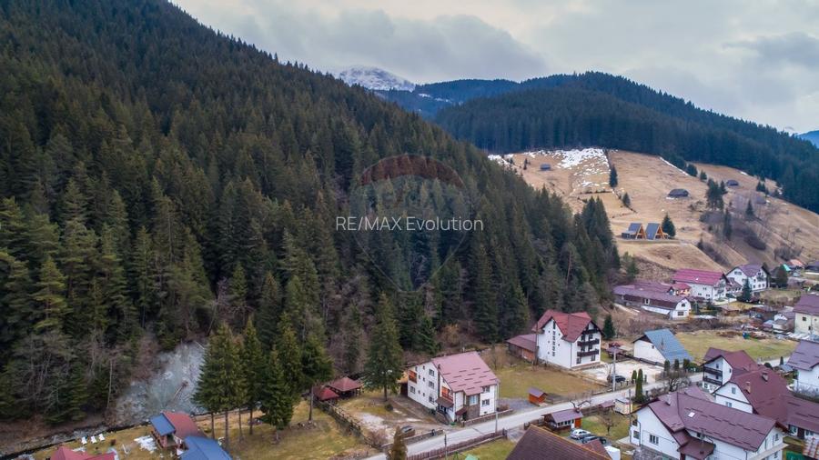 Pensiune de Vanzare in Moieciu de Sus | Comision 0% - 2