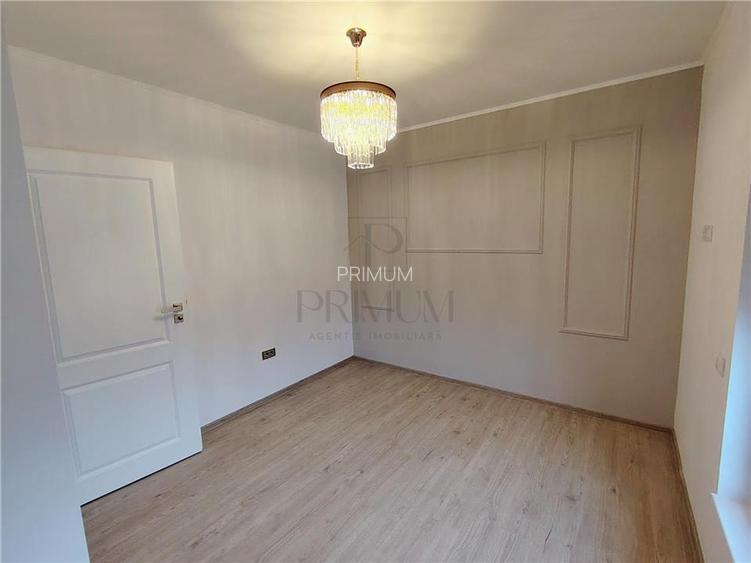 Duplex separat prin carport - Mobilat lux - Panouri si Asfalt - 8