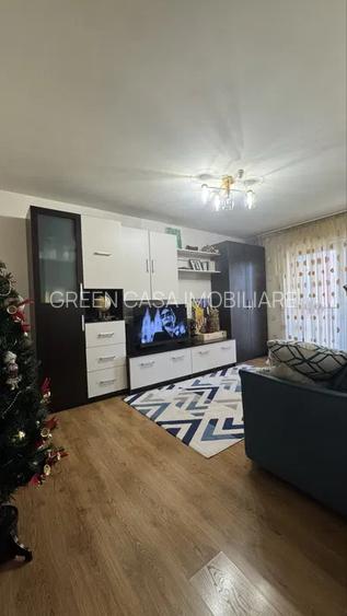 Apartament 2 camere decomandat, etaj 1, zona Primariei Floresti - 2
