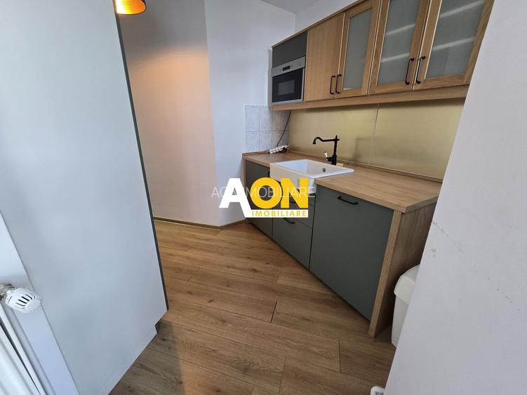 Apartament cu 4 Camere, Complet Mobilat, Lift, Zona Centru - 25