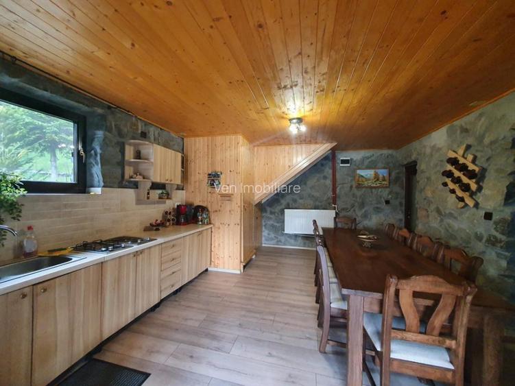 Cabana cu accesc la lac, 1400mp teren Colibita - 19