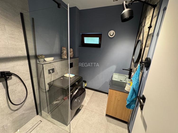 VILA COCHETA CU TEREN GENEROS,  PANOURI FOTOVOLTAICE 11KW SI GARAJ - 31