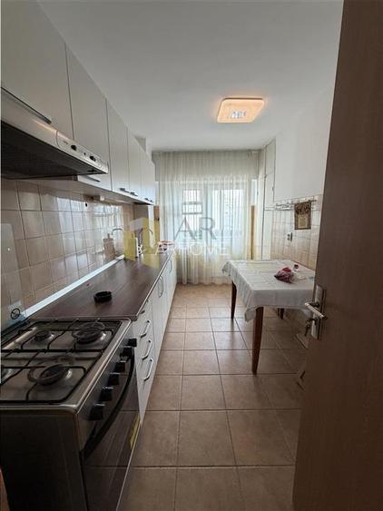 Apartament 3 camere, in Ploiesti, zona Parcul Mihai Viteazul - 17