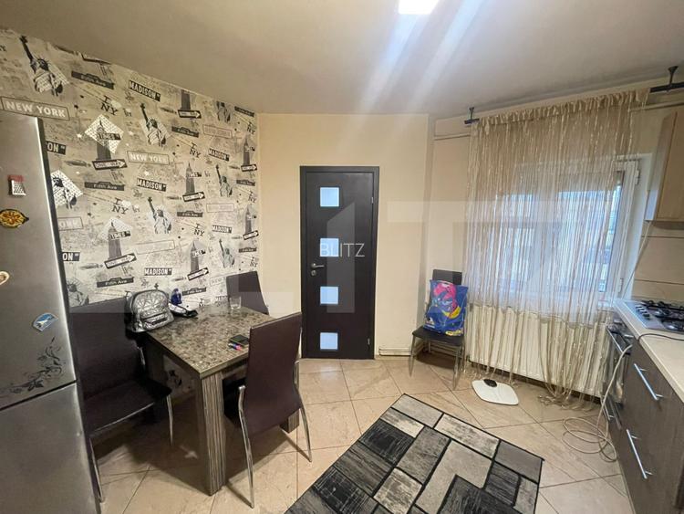 Apartament 3 camere, 70 mp, zona Mc Donald's - 12