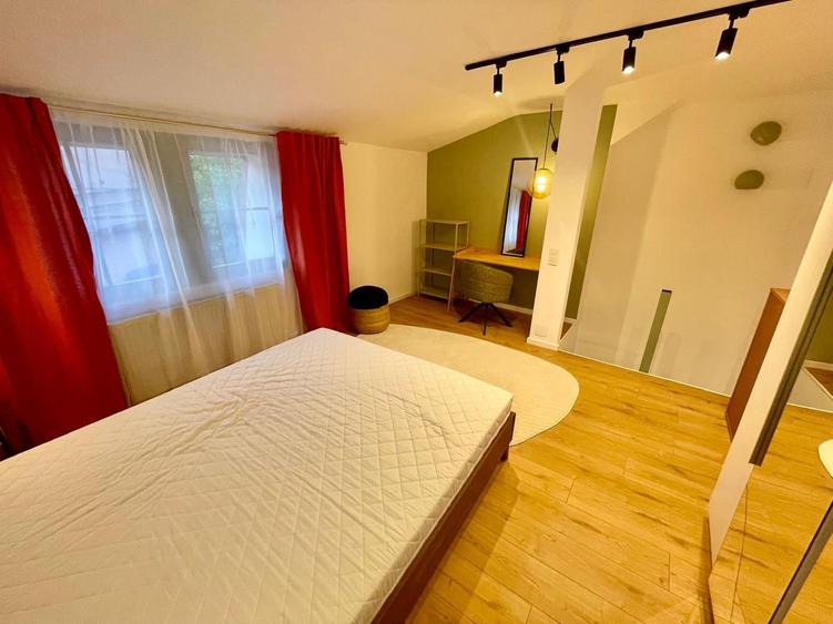 Apartament 3 camere,1 parcare privată,aproape de UMF