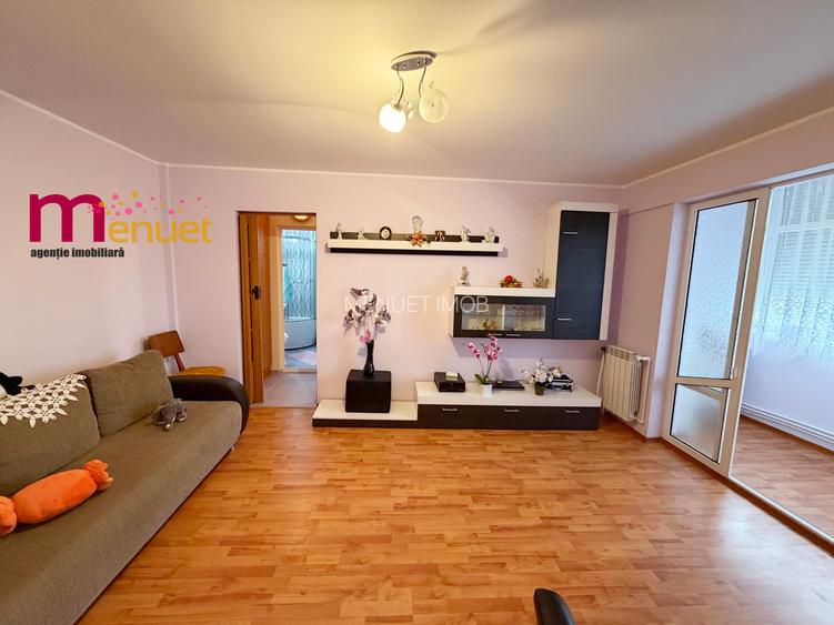 Apartament mobilat/utilat,str.Eternitatii - 11