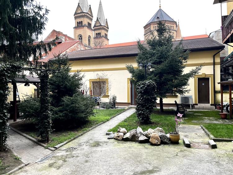 Apartament 3 camere, elegant si spațios, lângă parc, zona Centrala - 27