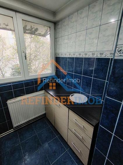 Apartament de vanzare cu 3 camere, zona Titan Auchan - 6