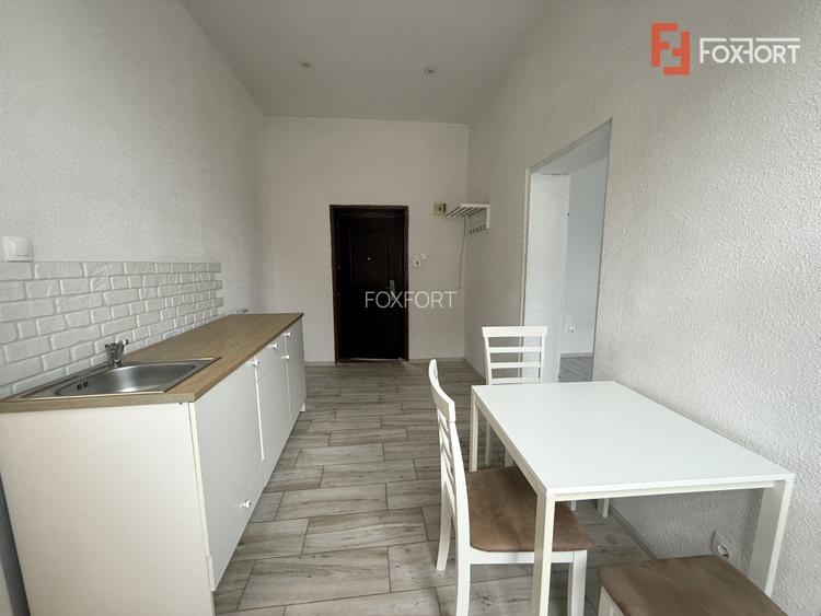Apartament cu 1 camera nemobilat, de inchiriat, zona Piata Unirii - 2