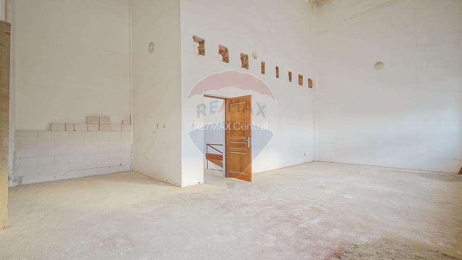 Spațiu industrial de 494mp de vânzare în zona Uzina 2 - 5