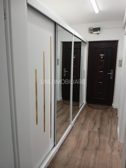 Apartament 1 camera -Palas Mall- - 8