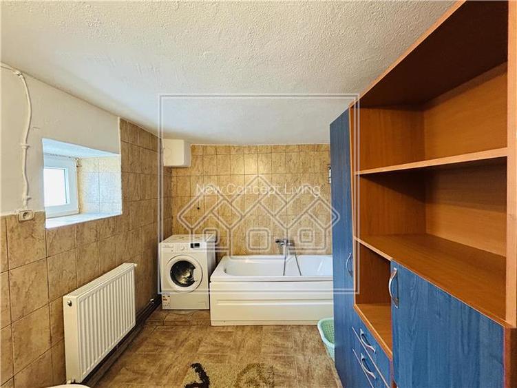 Casa la tara, teren mare, mobilata si utilata, zona foarte linistita - 6