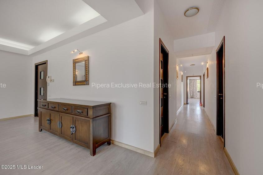 Space, light, and comfort for your family. FIRST RENTAL - 11