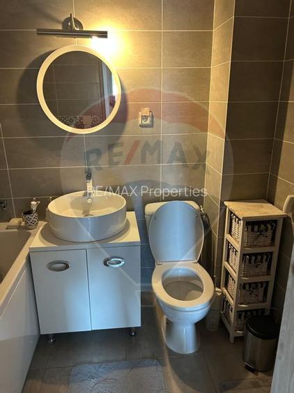 Apartament cu 2 camere de închiriat în zona 1 Decembrie 1918 / Parcare - 11