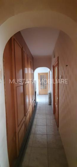 Apartament 3 camere confort 1 decomandat, Plantelor, etaj 3. - 6