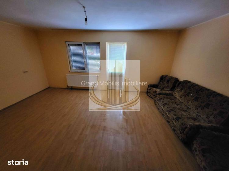 Casă spațioasă, versatilă – ideală pentru firmă sau locuință - 4