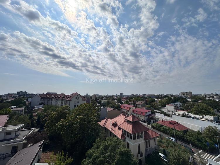 Apartament renovat cu finisaje premium - 10
