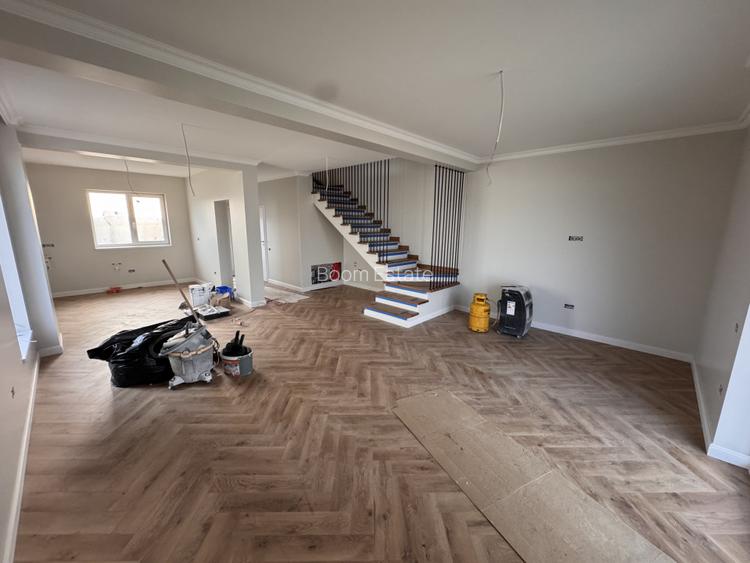 DIRECT DEZVOLTATOR, ASFALT, SPATIOS  - 2