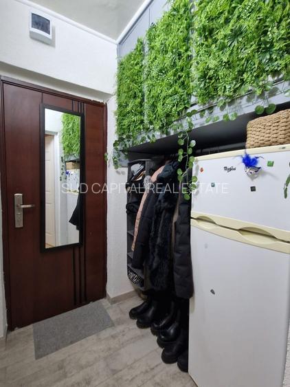 GARSONIERĂ DE VÂNZARE | DRISTOR METROU | 30 MP | COMPLET RENOVATĂ | SECTOR 3 - 5