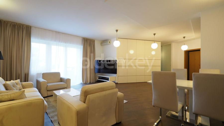 Apartament cu 3 camere, piscina exterioara, vedere spre parc - 5