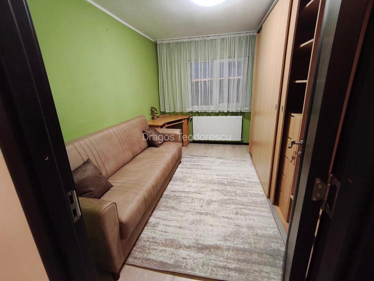 Apartament 3 camere, Tractorul, disponibil de la 1 martie - 5