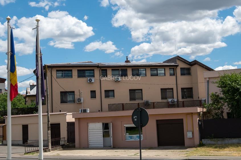 VILA P+2 CU PISCINA, 22 CAMERE SI CONSUM ZERO, BANEASA - ROMATSA - 2