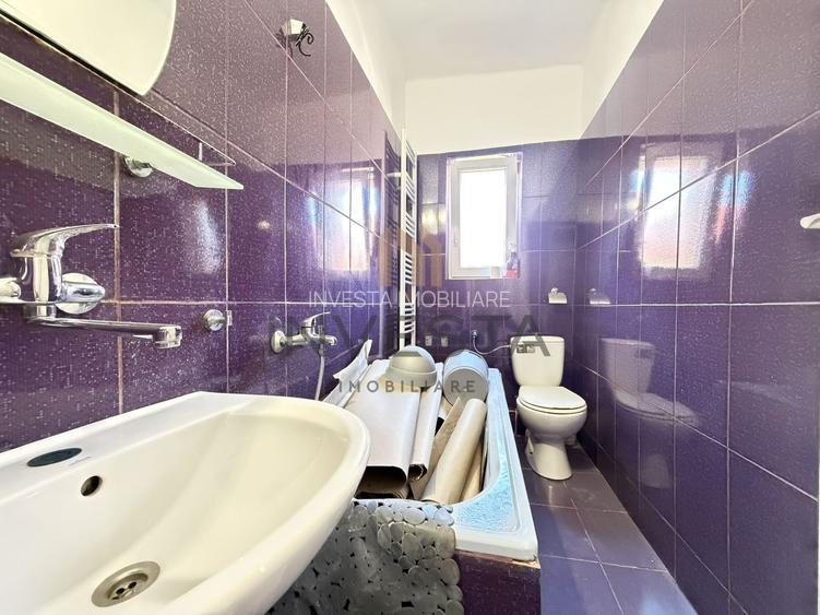 Casa cu 4 camere de inchiriat cu 2 locuri de parcare, zona 7 Strazi - 11