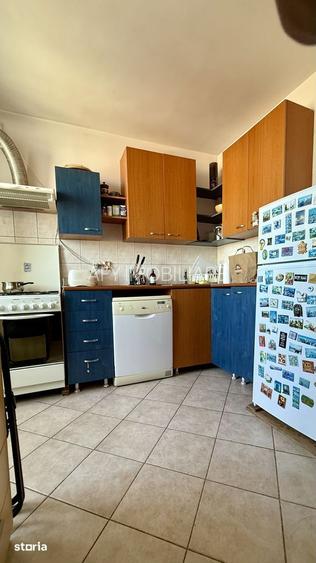 DE VANZARE | APARTAMENT 2 CAMERE | 1 MAI - 8
