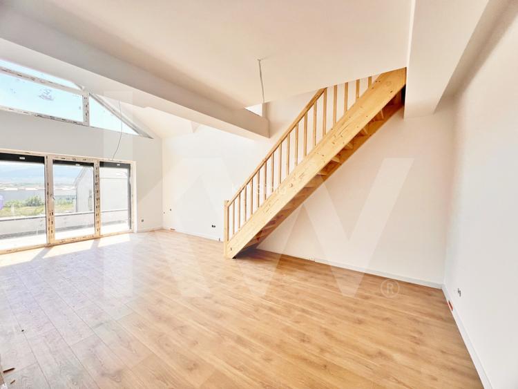 Apart. cu 2 cam. pe doua nivele, cu logie. Vila design modern in Cristian-Sibiu  - 3